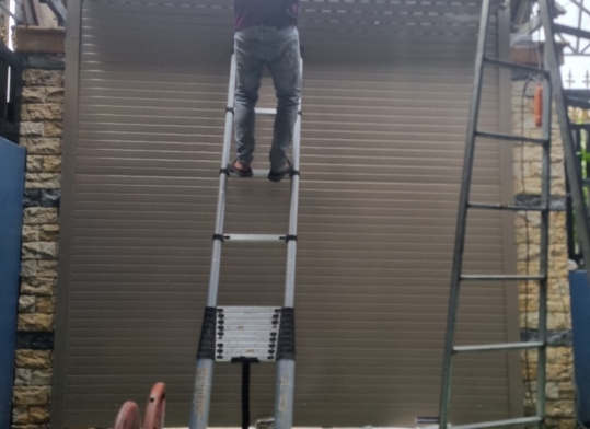 CỬA CUỐN ĐỨC
